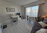 Location vacances Saint-Jean-de-Monts - Superbe T2 avec piscine, balcon, parking privé et proche mer à Saint-Jean-de-Monts - Fr-1-777-11-4