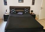 Location vacances Magdebourg - Md- Fewo, City, Eg, Top in Preis- Leistung, Lage, Deluxe App mit 2 Schlafzimmer, Merkmale Qeensize Bett, Romantk Dz-4