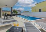 Location vacances Posedarje - Beautiful Home In Posedarje With Kitchen-2