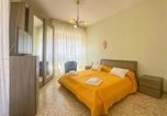 Location vacances Minori - Apartment with 2 bedrooms in Minori-1