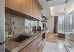 Location vacances Khlong Tan Nuea - S39- 1 Bedroom Downtown Apt with Balcony and Pool-3