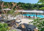 Camping avec Ambiance club Saint-Galmier - Flower Camping  La Rochelambert-1