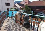 Location vacances Vagney - Appartement cosy au cœur de Vagney, proche commerces et sentiers, terrasse et cheminée, à 15km Gérardmer - Fr-1-589-304-2