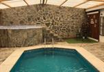 Location vacances Sayalonga - Casa rural Cristina- Piscina climatizada-3