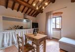 Location vacances  Province d'Arezzo - Selene - In Parulia Country House-3