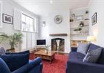 Location vacances Cheltenham - Lovely 2-Bed Town Centre Duplex Apartment-1