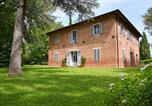 Location vacances Chiusi - Casale Il Rondò, Private Pool, Città della Pieve-2