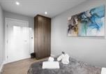 Location vacances Hounslow - The Isleworth Garden Retreat 3br 2ba with Gated Parking-4