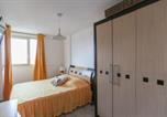 Location vacances  Seine-Saint-Denis - Nice apartment with balcony in Pré-Saint-Gervais-1