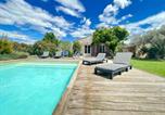 Location vacances Vauvert - Maison piscine privée Camargue-3