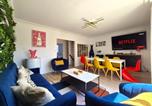 Location vacances Isles-sur-Suippe - Camden - Extérieur et parking-1