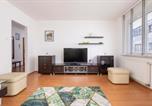 Location vacances Cracovie - Bright Apartment near Ice Kraków with Air Conditioning and Parking by Noclegi Renters-4