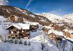 Location vacances Puy-Saint-Vincent - Résidence Les Chalets de Puy Saint Vincent - maeva Home