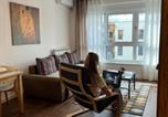 Location vacances  Batočina - Apartman Kragujevac - Tesla palace-2