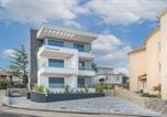 Location vacances Krk - Apartment near Beach in Krk-Insel Krk 54902-1