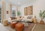 Location vacances Nouvelle Orléans - Sleek Historic Southern Hotel Suite 5 min to Fq-1