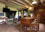 Location vacances Villeneuve-d'Allier - Maison de caractère avec terrasse à 300m de l'Allier, idéale pour pêche, détente et activités familiales - Fr-1-582-208-3