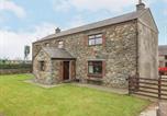 Location vacances Llanwnda - Yr Hen Stabl-3