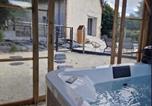 Location vacances Thorigné-d'Anjou - Gîte Bellarca avec piscine et spa-2