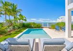 Location vacances Summerland Key - Emerald Shores – Luxury Oceanfront Rental, Heated Pool & Private Dock. Pets Welcome!-2