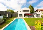 Location vacances Anglet - Les Pins Keyweek piscine jardin biarritz-1