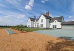 Location vacances Wem - Meadow Manor And Spa-1
