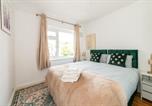 Location vacances Reading - Free Parking 3br House 4beds Fully Equipped-4