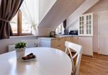 Location vacances Karlovy Vary - Apartments Menuet-2