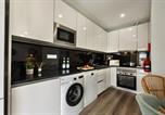 Location vacances  Faro  - Stay Apartment-2