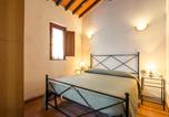 Location vacances Bucine - Aesthetic Farmhouse in Bucine with Barbecue-3