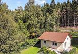 Location vacances  Gare de Suhl - Amazing Home In Goldlauter-Heidersbach-1