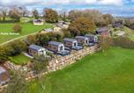 Location vacances Narberth - Petite Retreat - Lovely Pod with Hot Tub-4