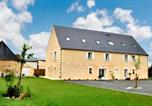 Location vacances Bossée - Grande maison accueillante à Saint-Épain avec salle de réception-1