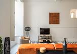 Location vacances Carnaxide - Akicity Campolide Peach-2