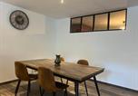 Location vacances Urrugne - Charmant T3 avec piscine et parking dans maison basque - Fr-1-239-927-4
