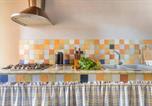 Location vacances  Province d'Oristano - Su Dandaru, the castle view house-3