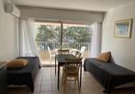 Location vacances Gare SNCF de Saint-Raphaël Valescure - Studio climatisé proche plage et commerces, balcon, parking, linge et wifi disponibles - Fr-1-466a-40-3