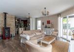 Location vacances Mimizan - Maison à Mimizan avec piscine, 4 personnes, proche lac, activités à proximité - Fr-1-50-102-4