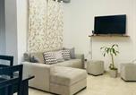 Location vacances Aéroport de Paramaribo - Nash Guesthouse-3