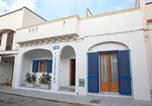 Hôtel Alessano - B&b L'Incantesimo-1