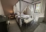Location vacances Lagnes - Luxury farm jacuzzi heated pool in Isle sur la sorgue-4