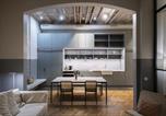 Location vacances  gerona - Bell Lloc Girona high-end design apartment-1