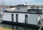 Hôtel Heiligenhafen - Hausboot Sundowner - Huus & Meer-3