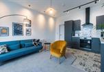Location vacances  Gare de Sunderland - 5 Roker Terrace - The Wearmouth Sea View Apartment-1