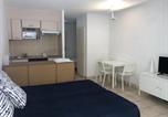 Location vacances Gare SNCF de Saint-Raphaël Valescure - Studio climatisé 2/3 pers, proche plage & centre-ville, Wifi gratuit, parking & linge en option - Fr-1-466a-44-2