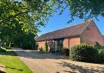 Location vacances Stibbard - Pear Tree-1