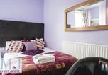 Location vacances Cleethorpes - M and J Guest House-4