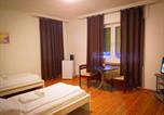 Location vacances Bonn - A&S Ferienwohnungen Roonstraße-4