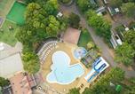 Camping avec Piscine La Trinité-sur-Mer - Camping Siblu Les Pierres Couchées - Funpass inclus-1