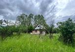 Location vacances Kazanlak - Kazanlak Cottage Shelter Country House with 1 Room and 1 Attic - No electricity, No Water, with Outhouse-2